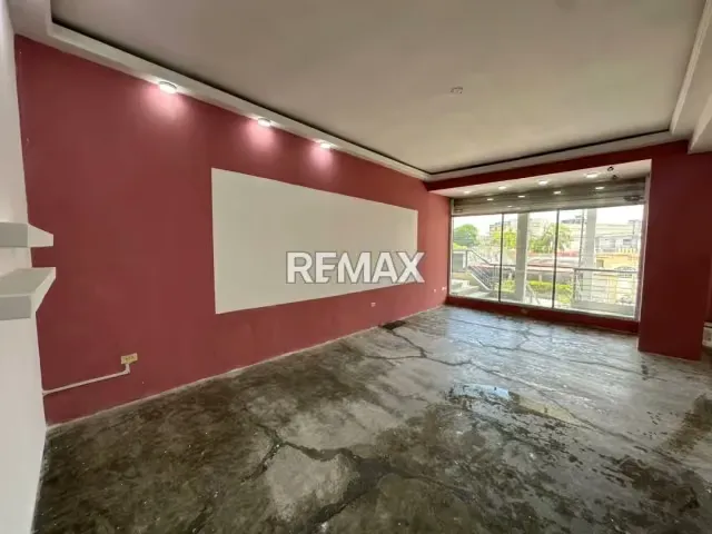 En Alquiler Local Comercial Céntrico en Ciudad Ojeda - 7