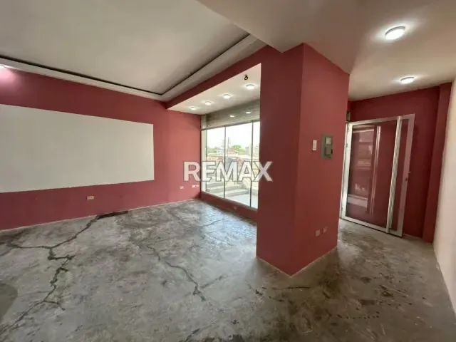 En Alquiler Local Comercial Céntrico en Ciudad Ojeda - 10