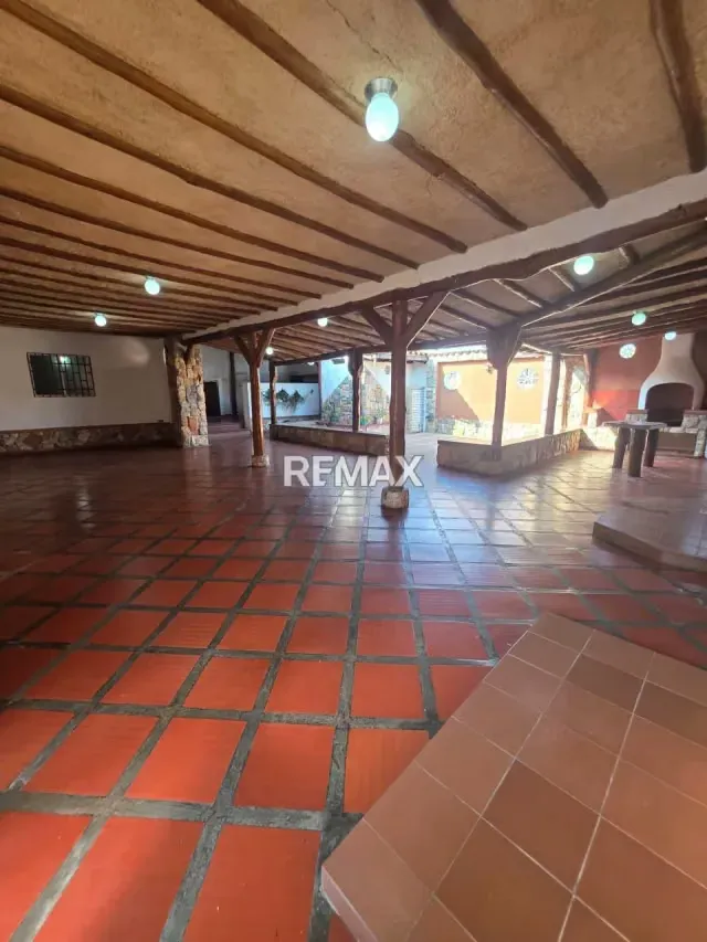 VENTA DE EXCLUSIVA CASA EN TERRAZA DE LOS NÍSPEROS CALLE CERRADA VALENCIA ESTADO CARABOBO - 15