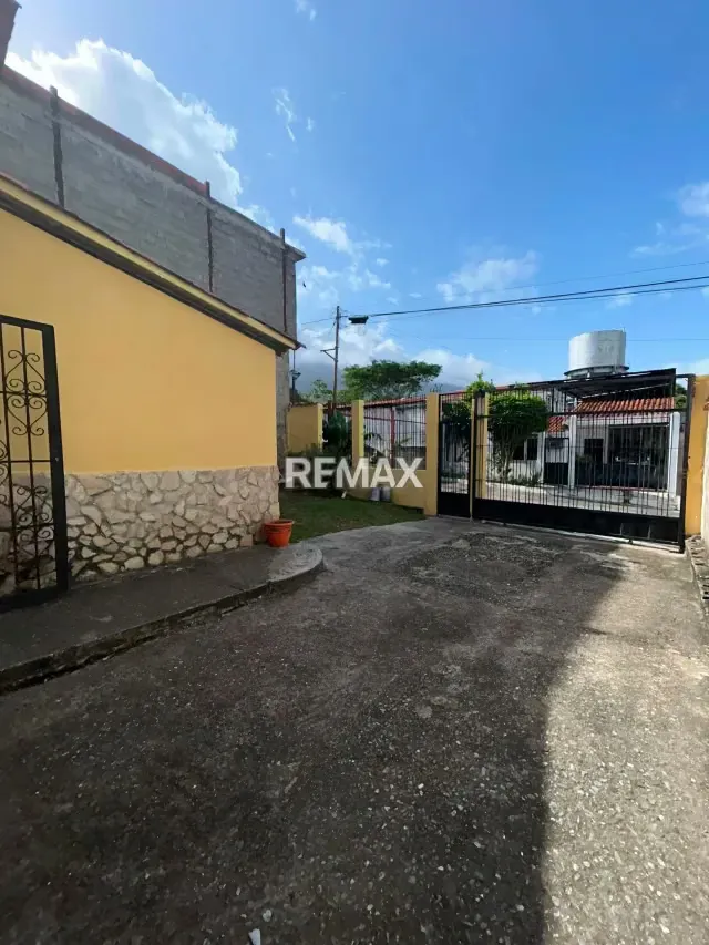 Casa en venta en Urb. Prados del Norte en excelente ubicación del municipio Independencia, San felipe - 8