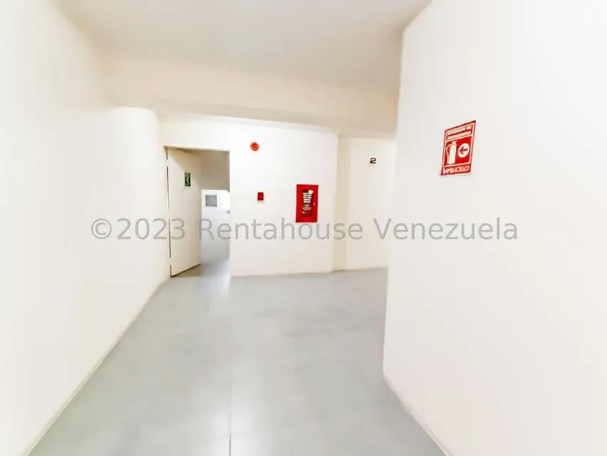 Apartamento (1 Nivel) en Venta en Parque el Retiro, Miranda - 4