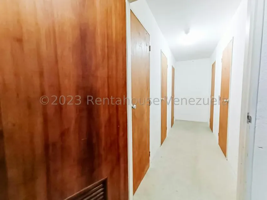 Apartamento (1 Nivel) en Venta en Parque el Retiro, Miranda - 36