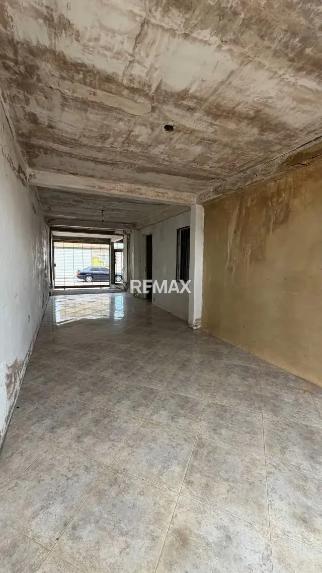 Se Vende Casa en Obra Blanca Urb Santa Paula Tocuyito Mun Libertador - 6