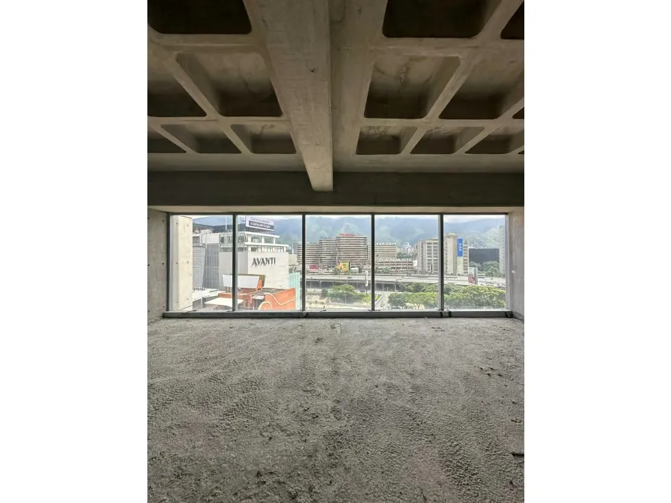 VENTA DE OFICINA EN LAS MERCEDES - 7