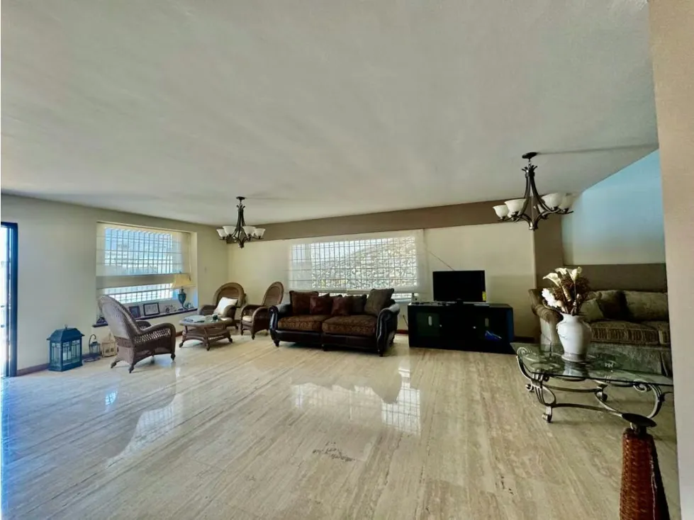 Se vende casa 450m2 5h+2s/5b/4p Cumbres de Curumo - 15