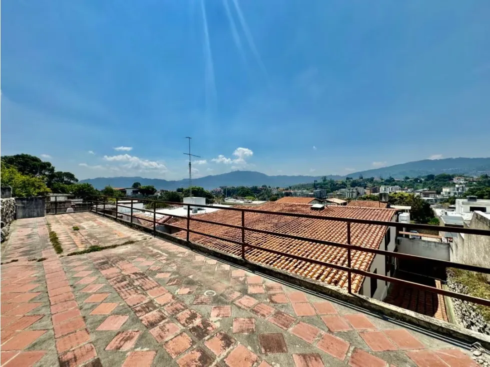 Se vende casa 450m2 5h+2s/5b/4p Cumbres de Curumo - 27