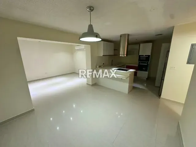 EN VENTA TOWNHOUSE UBICADO EN EL CONJUNTO PORLAMAR VILLAS, AV CIRCUNVALACIÓN - ISLA DE MARGARITA - 8