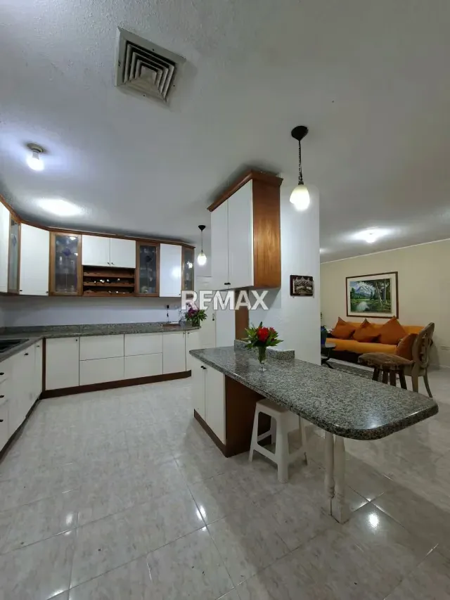 EN VENTA APARTAMENTO EN COSTA AZUL - 2