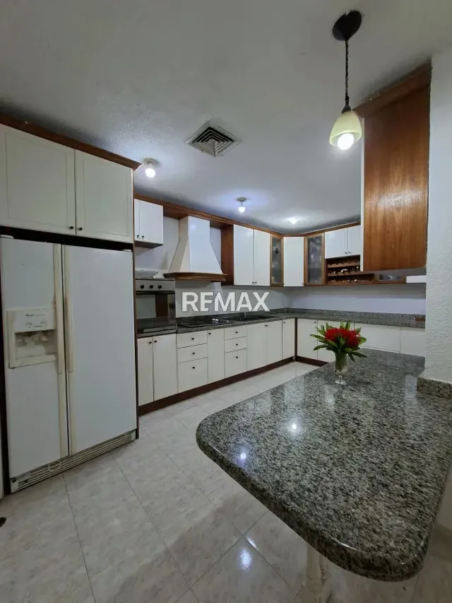 EN VENTA APARTAMENTO EN COSTA AZUL - 4