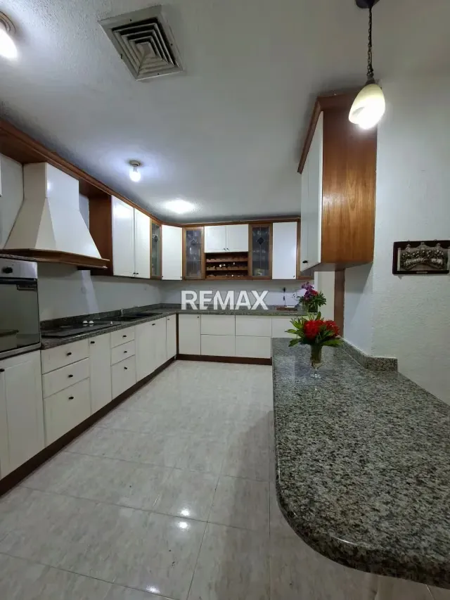 EN VENTA APARTAMENTO EN COSTA AZUL - 5