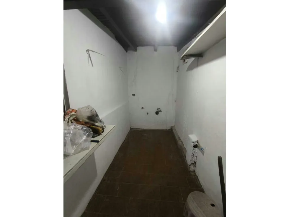 El Cafetal ALQUILO Anexo a casa 63m2 como depósito (mogo) 63m2 - 6