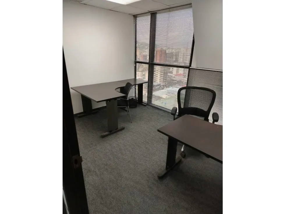 Se alquila oficina 120m2 El Bosque 6083 - 6