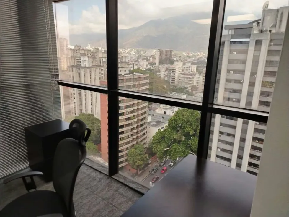 Se alquila oficina 120m2 El Bosque 6083 - 7