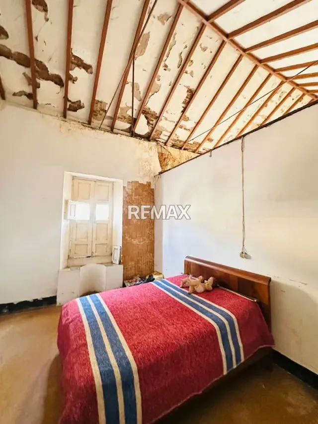 EN VENTA Casa para remodelar en la carrera 4 de la Concordia, media cuadra del Estadio Tachira. - 11