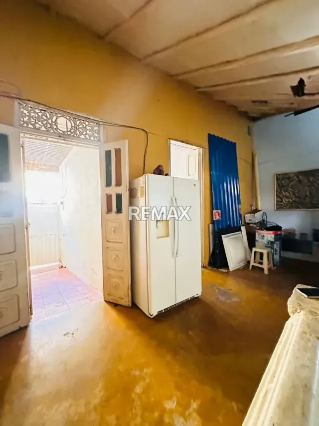 EN VENTA Casa para remodelar en la carrera 4 de la Concordia, media cuadra del Estadio Tachira. - 2