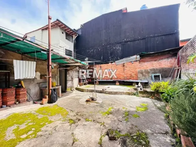 EN VENTA Casa para remodelar en la carrera 4 de la Concordia, media cuadra del Estadio Tachira. - 5