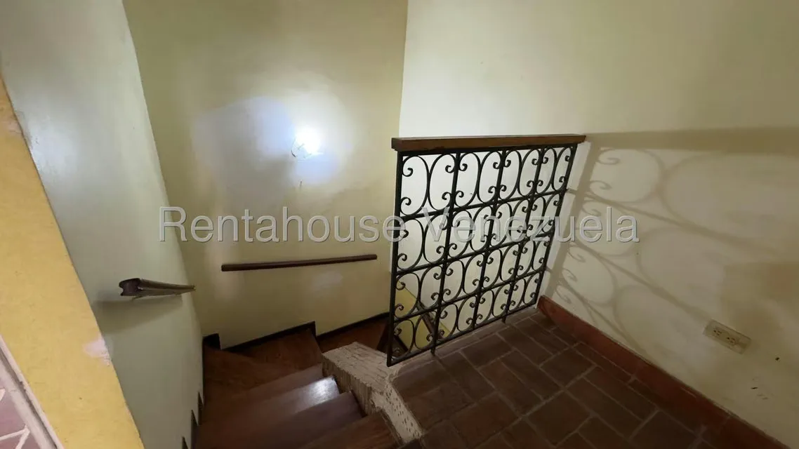 Townhouse (Duplex) en Venta en Rosalito, Miranda - 12
