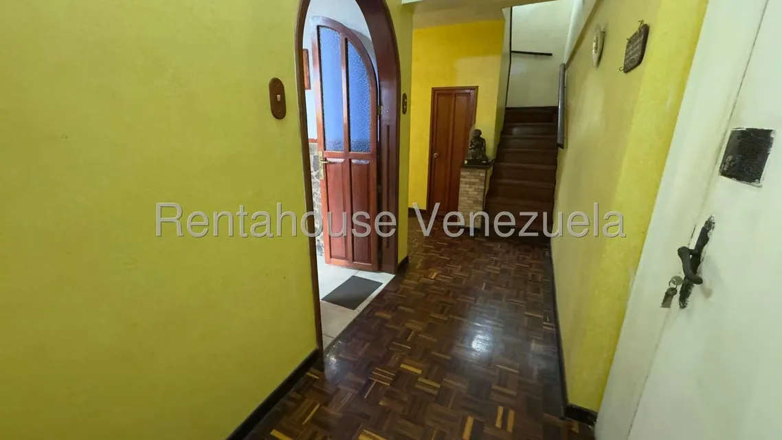 Townhouse (Duplex) en Venta en Rosalito, Miranda - 4