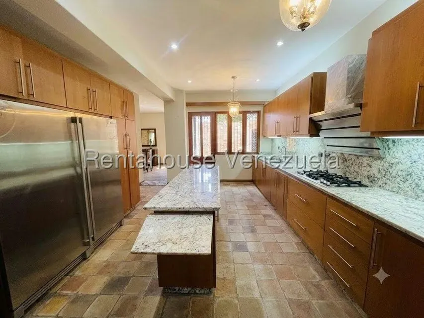 Townhouse (1 Nivel) en Venta en La Floresta, Distrito Metropolitano - 3
