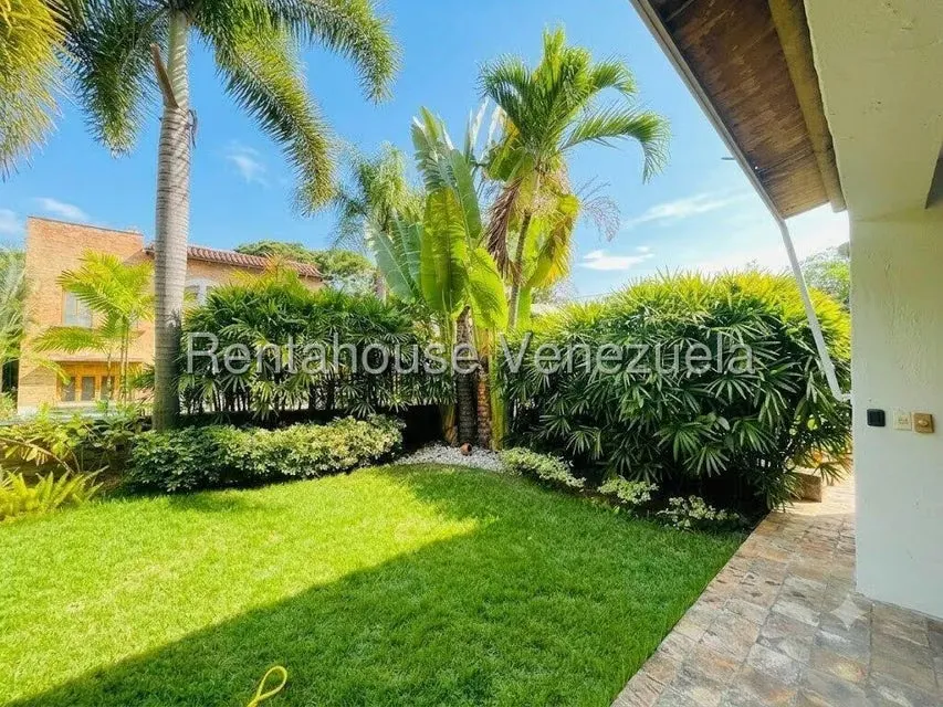 Townhouse (1 Nivel) en Venta en La Floresta, Distrito Metropolitano - 7