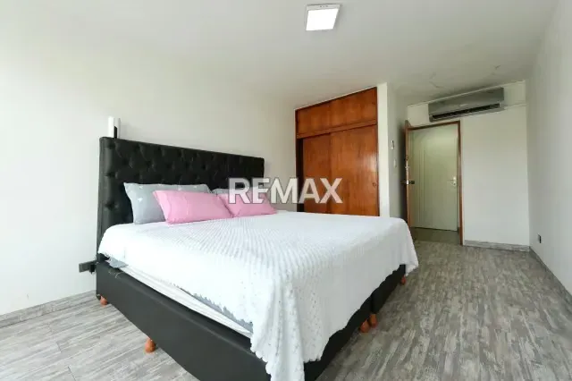 HERMOSA CASA EN VENTA EN CALLE CERRADA CON VIGILANCIA - COLINAS DE VISTA ALEGRE 672 m² - 9