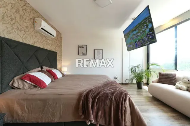 HERMOSA CASA EN VENTA EN CALLE CERRADA CON VIGILANCIA - COLINAS DE VISTA ALEGRE 672 m² - 10