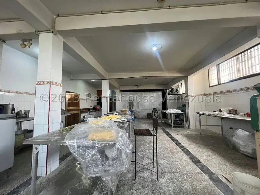 Comercial (Local Comercial) en Venta en Centro, Lara - 33
