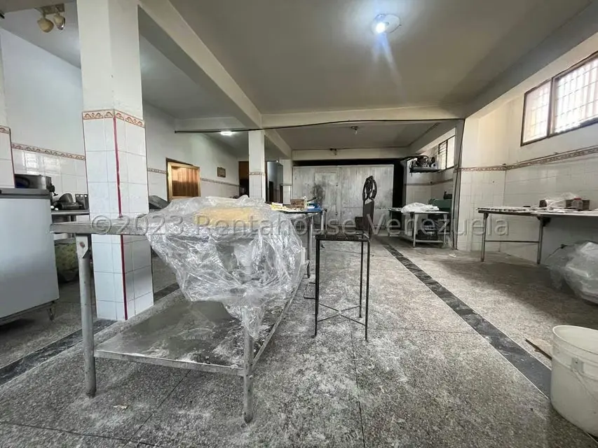 Comercial (Local Comercial) en Venta en Centro, Lara - 34