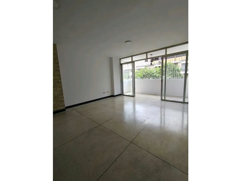 Vendo apartamento 100m2 Santa Mónica 4257