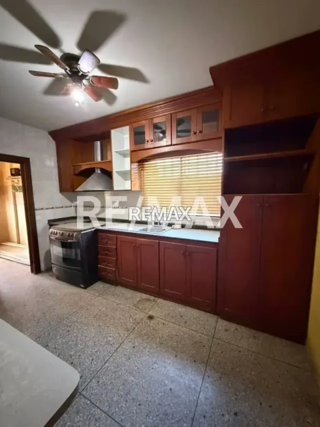 CASA EN VENTA URBANIZACIÓN LA COROMOTO SAN FRANCISCO - 7