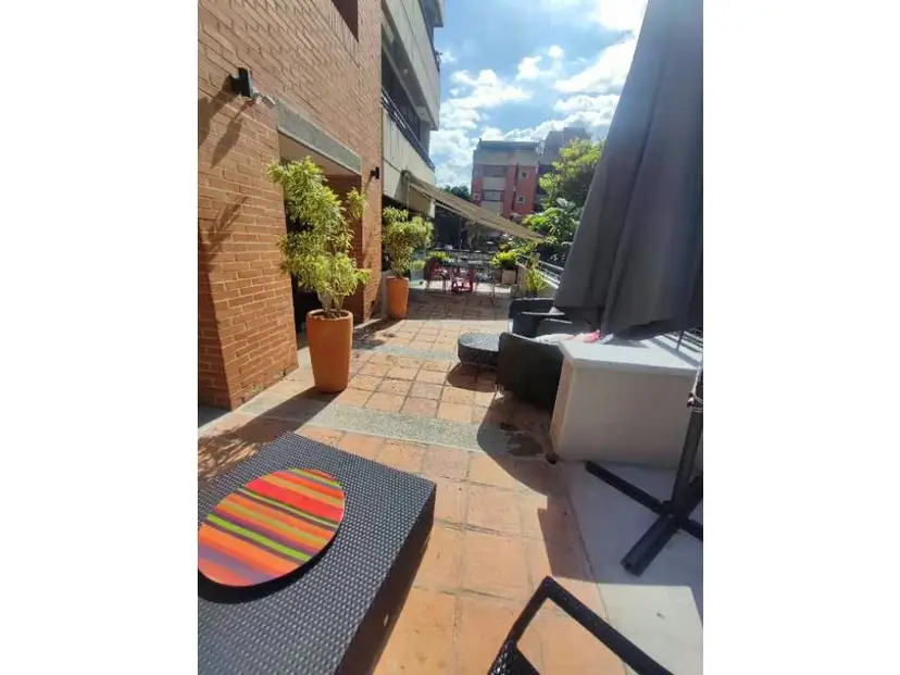 Se alquila apartamento 80+65m2 la Castellana 9706