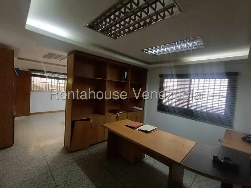 Local Comercial en Venta en Zona Industrial San Crispin, Aragua - 24