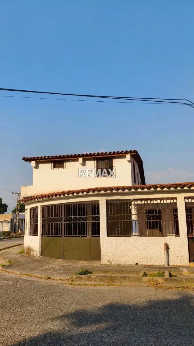 Venta de Hermosa Quinta Ubicada en la Urbanizacion los Overos Norte - 5