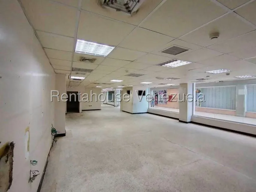 Local Comercial en Alquiler en Guigue, Carabobo - 25