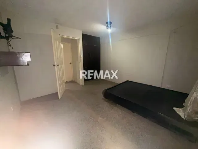Apartamento actualizado en venta en la Urbanización San Francisco - 9