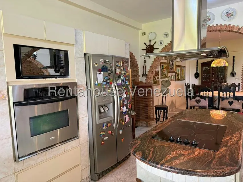 Casa (1 Nivel) en Venta en Parque el Retiro, Miranda - 29