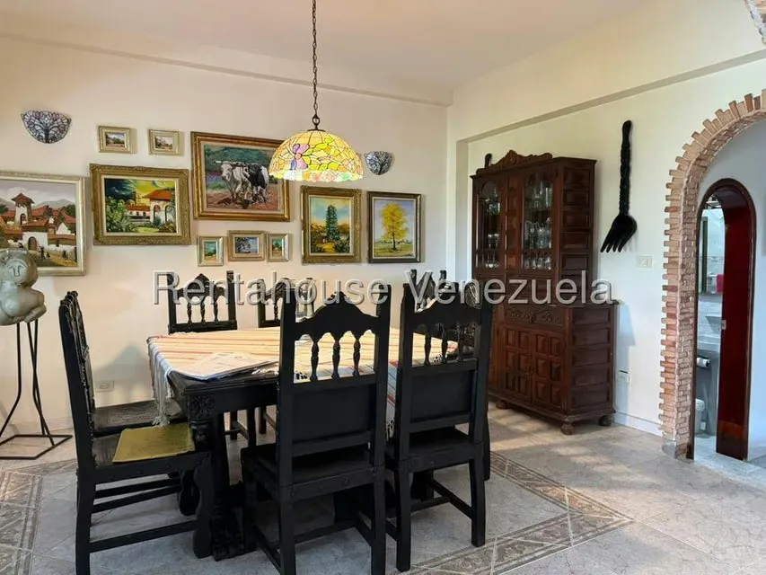 Casa (1 Nivel) en Venta en Parque el Retiro, Miranda - 33