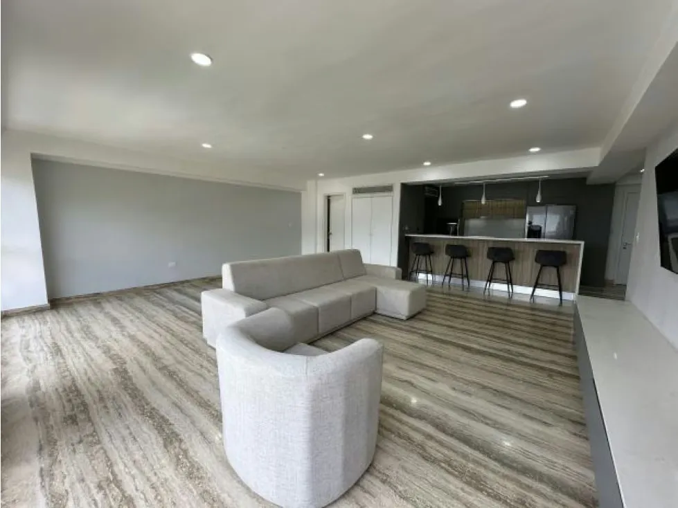 Apartamento de lujo a estrenar en Baruta en Venta Bella - 4