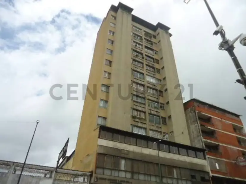 Venta de Oficina ubicada en Los Teques