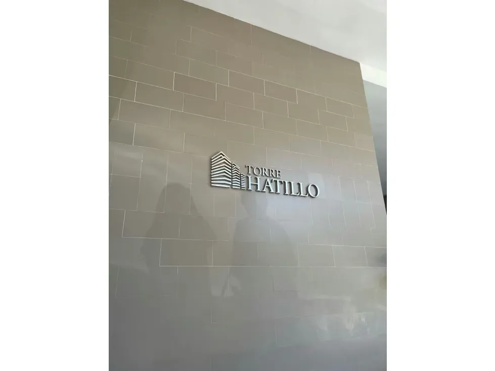 Se alquila oficina 45m2 La Lagunita 1618 - 2