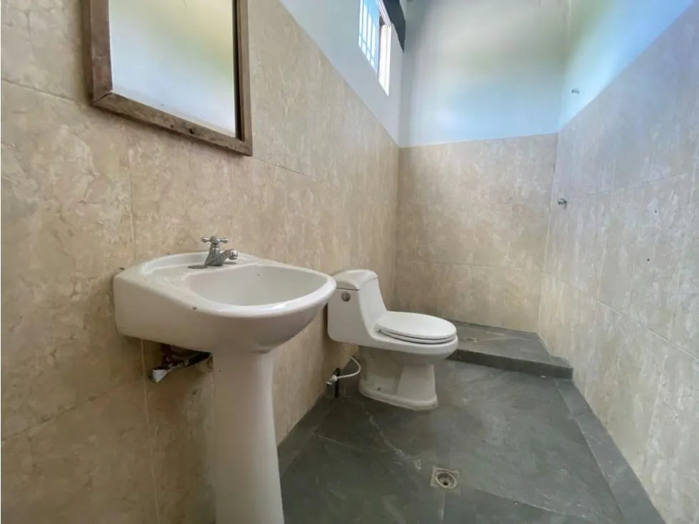 Piso Industrial duplex en alquiler Boleíta Sur de 440mts - 7