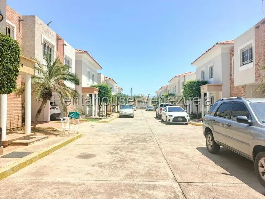 Townhouse (1 Nivel) en Venta en Canchancha, Zulia - 20