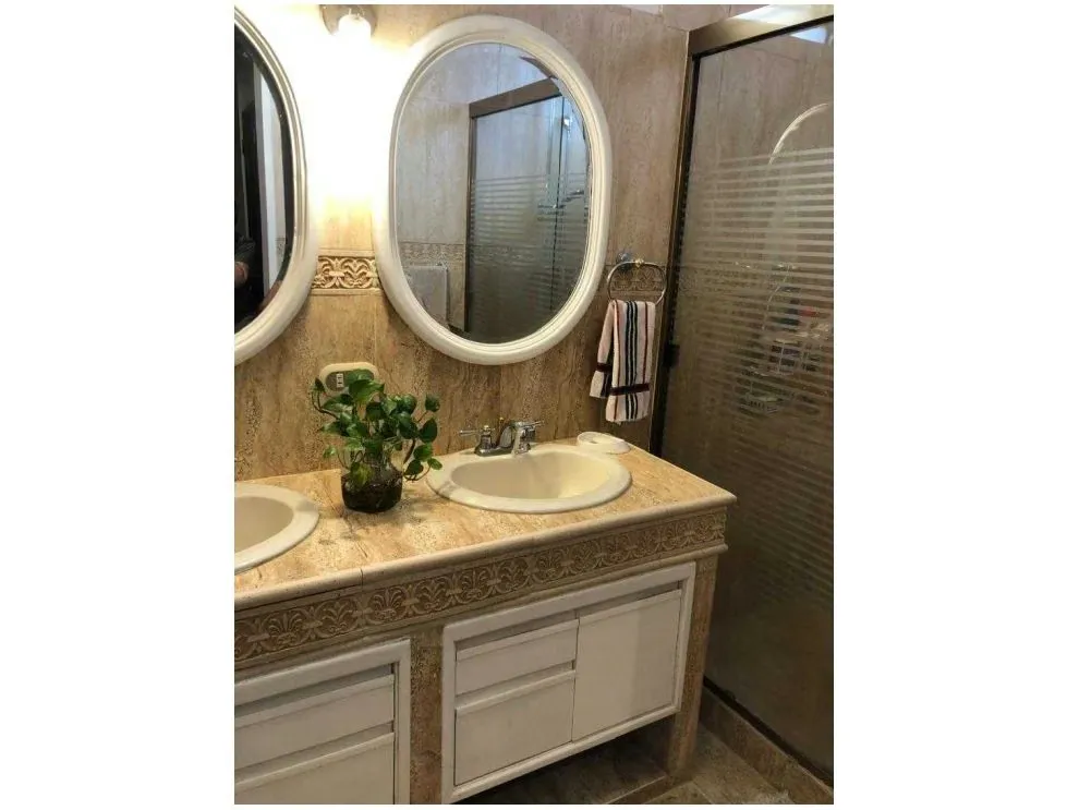 Se vende apartamento 223m2 Los Naranjos 4713 - 9