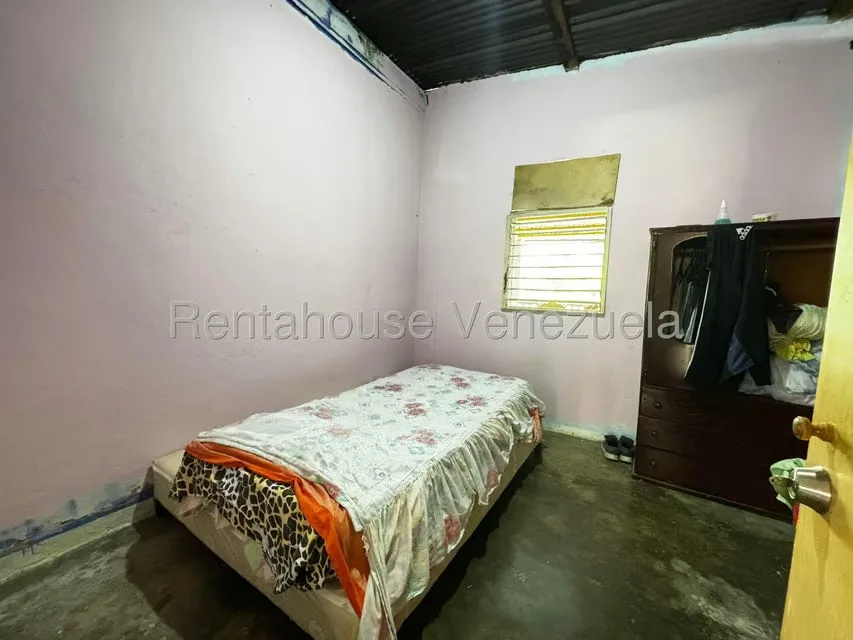 Casa (1 Nivel) en Venta en Caricuao, Distrito Metropolitano - 10