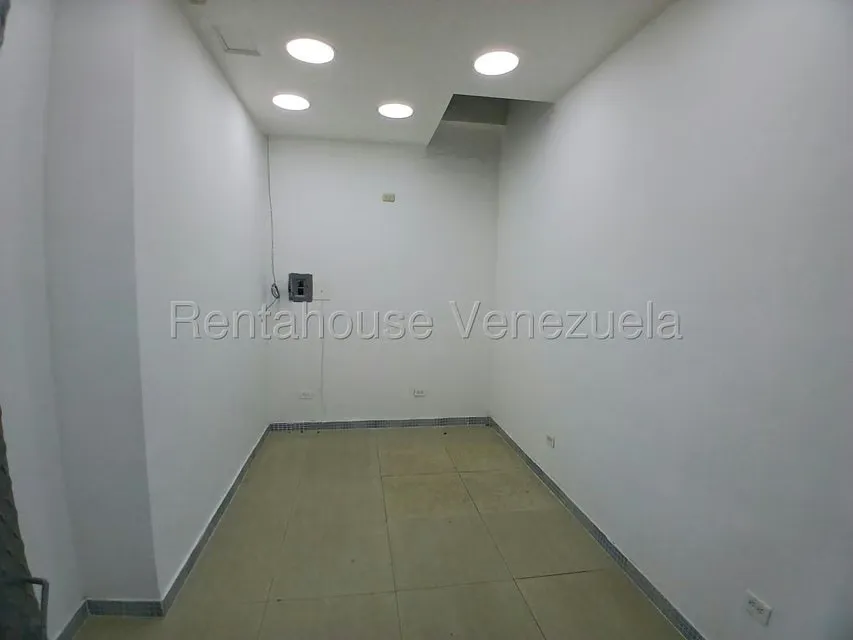 Local Comercial en Alquiler en Parroquia Catedral, Distrito Metropolitano - 5
