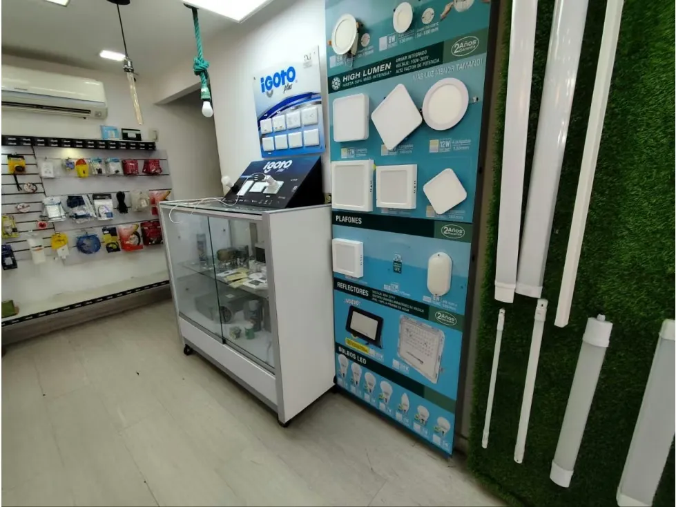 EN VENTA FONDO DE COMERCIO EN CALLE SUCRE CHACAO - 12
