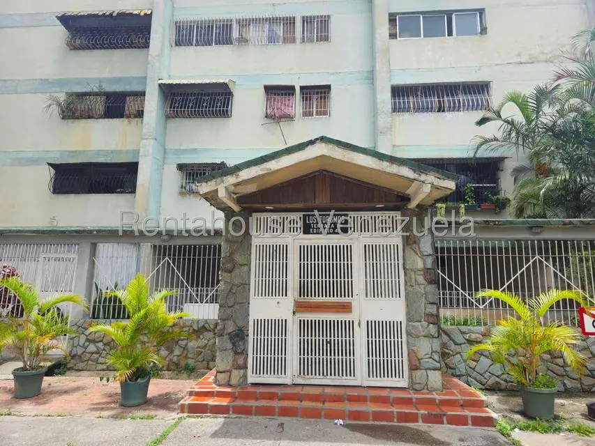 Apartamento (1 Nivel) en Venta en Caricuao, Distrito Metropolitano - 2