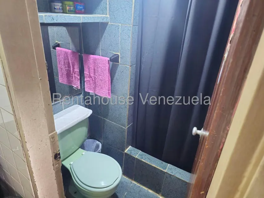 Apartamento (1 Nivel) en Venta en Caricuao, Distrito Metropolitano - 15