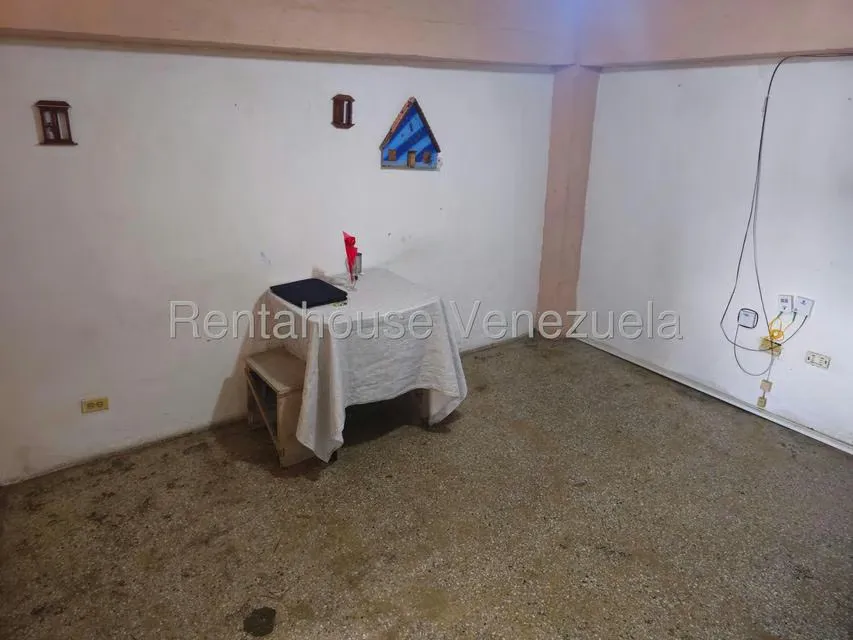 Apartamento (1 Nivel) en Venta en Caricuao, Distrito Metropolitano - 3