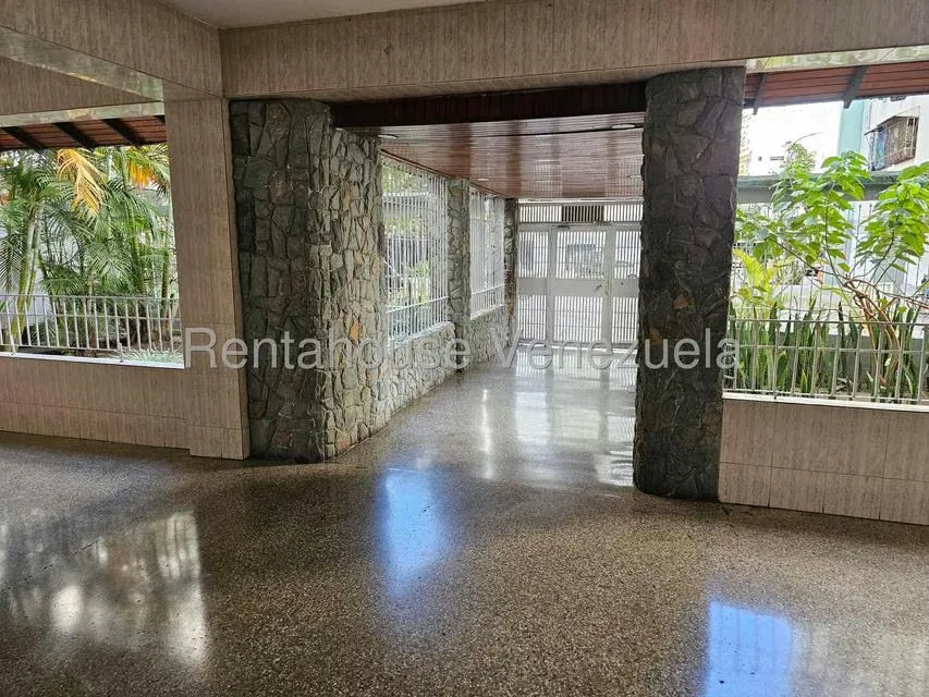 Apartamento (1 Nivel) en Venta en Caricuao, Distrito Metropolitano - 23